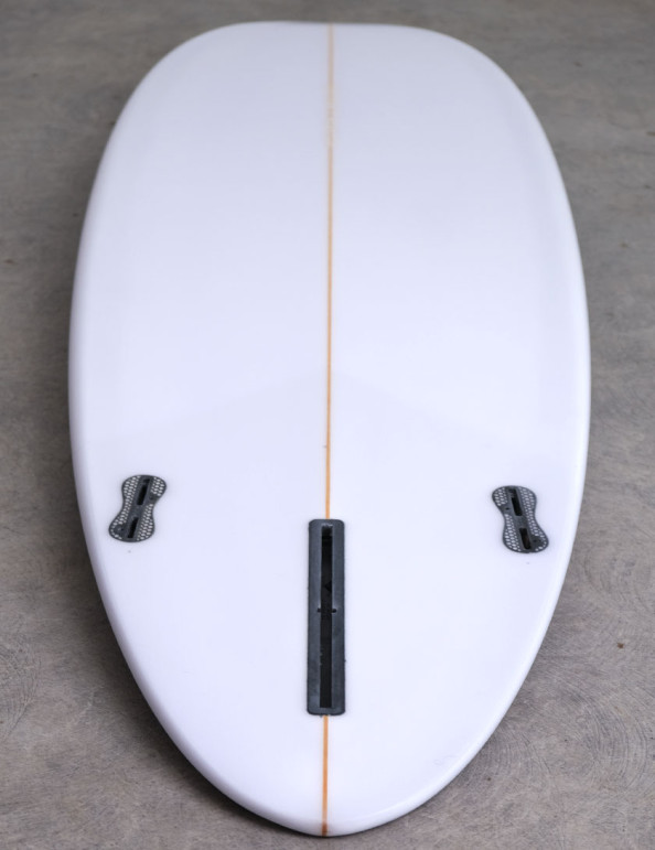 Channel Islands Mid surfboard 7ft 6 FCS II - White
