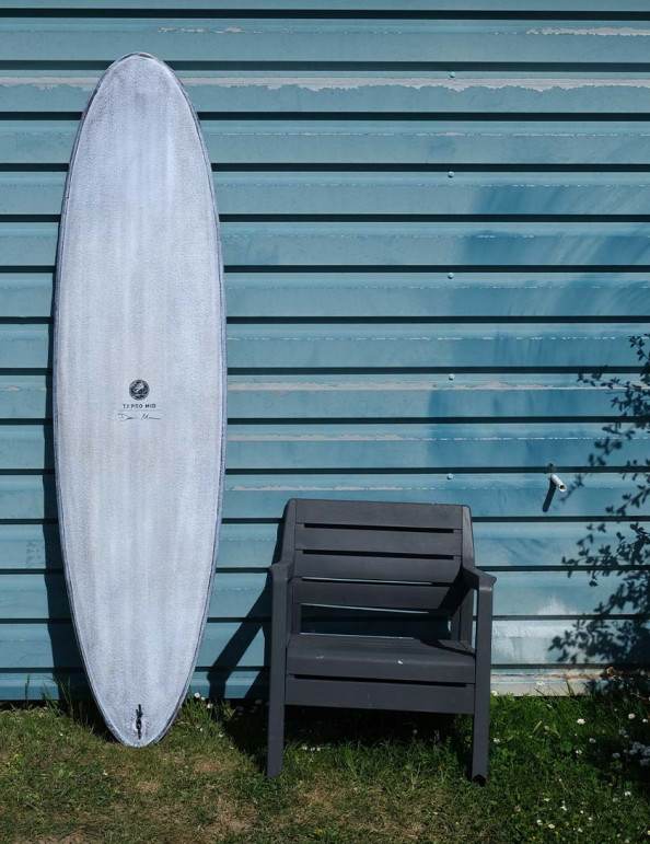 Firewire Volcanic TJ Pro Mid surfboard 7ft 2 Futures - White