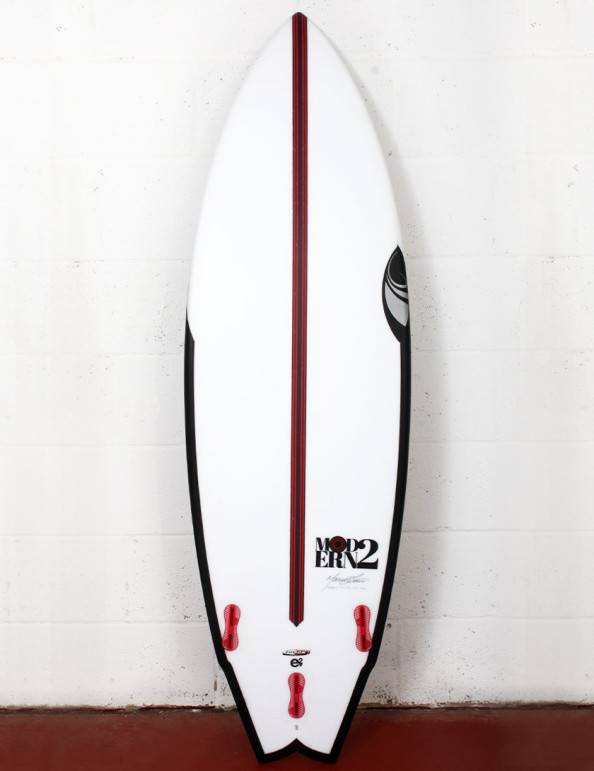 Sharp Eye Modern 2 Fusion E2 Surfboard 6ft 2 FCS II - White