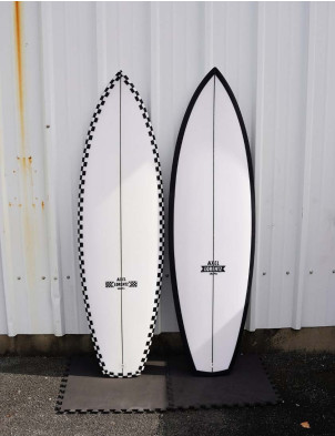Axel Lorentz Mad Cow Surfboard 6ft 0 Futures - White 