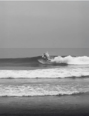 Firewire Ibolic 2.0 Mindcraft Surfboard 5ft 10 Futures - White