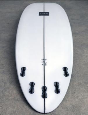 Form Flow Stik surfboard 6ft 10 FCS II - White