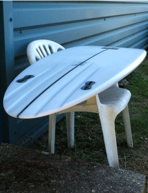 Form Flow Stik Pro  Surfboard 6ft 4 - Back Rail