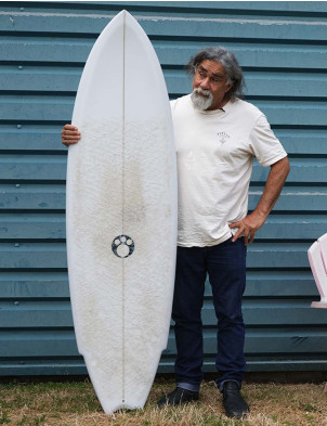 Maurice Cole RV Vee Con III Surfboard 6ft 2 Futures - White 