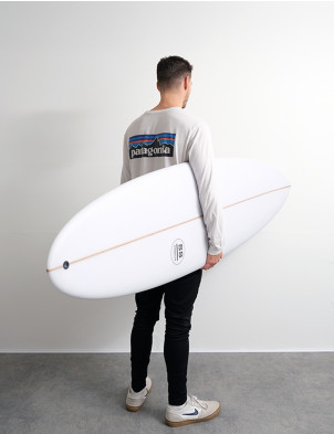 Seastix Mid Storm Surfboard 7ft 2 Futures - White