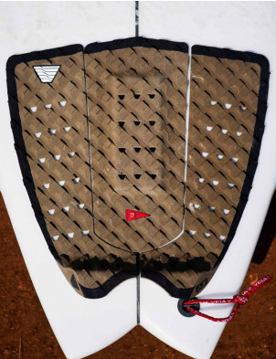 VEIA John John Round Tail Pro Surfboard Tail Pad - Coyote